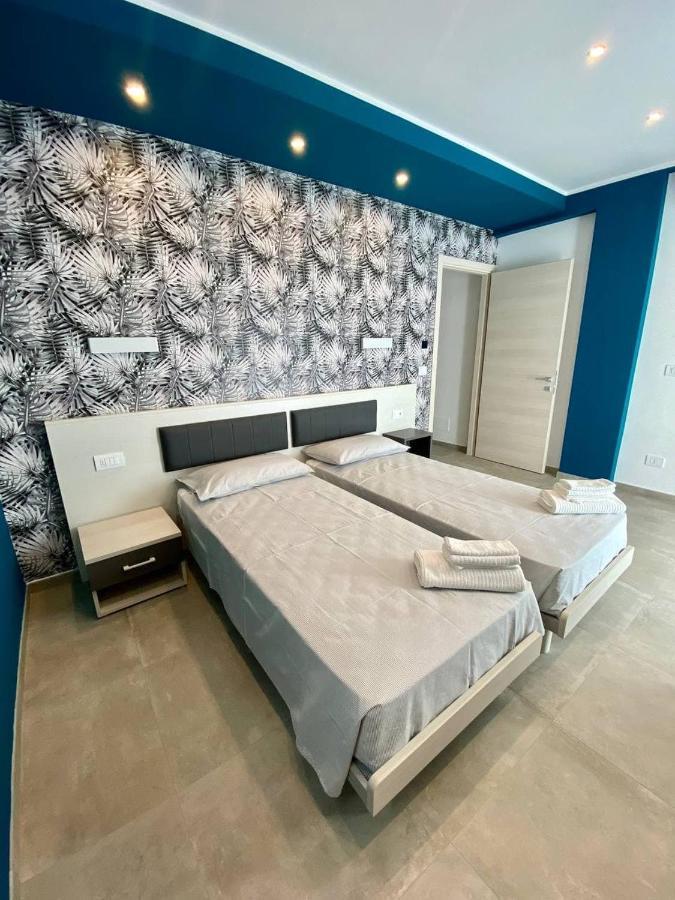 Floridida Rooms & Breakfast Marina dʼMarina dʼAndora Dış mekan fotoğraf